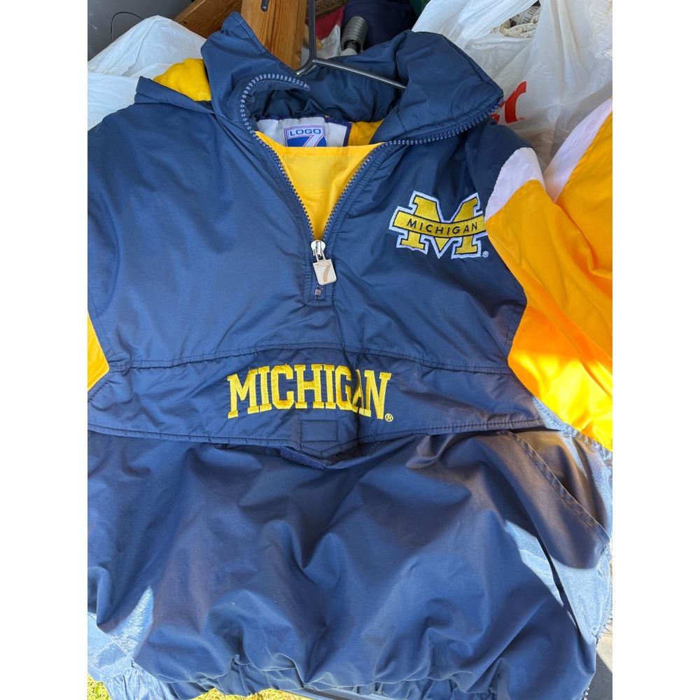 Vintage Logo 7 Michigan Wolverines Puffer Jacket Navy Yellow Large 90s NCAA